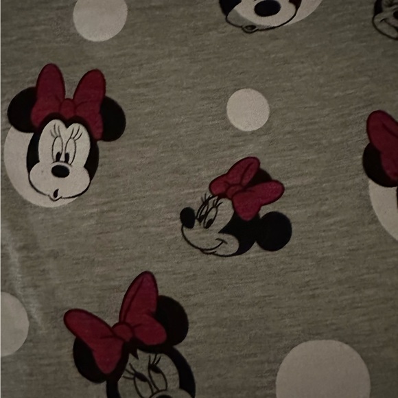 Minnie Mouse t- shirt - Picture 3 of 3